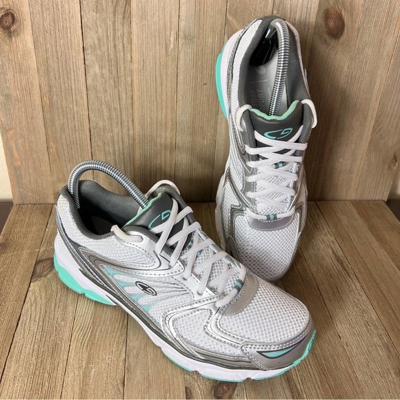 Champion Women’s Running Sneakers - Picture 5 of 9